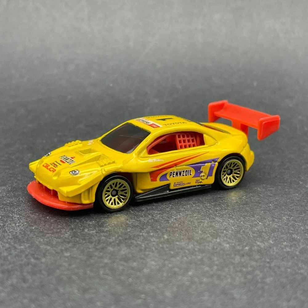 Hot Wheels Pennzoil #1 Toyota Pikes Peak‎ Celica Race Car Yellow Diecast 1/64
